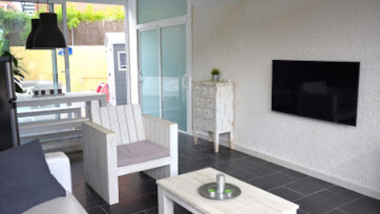 Beach House Castelldefels Exterior foto